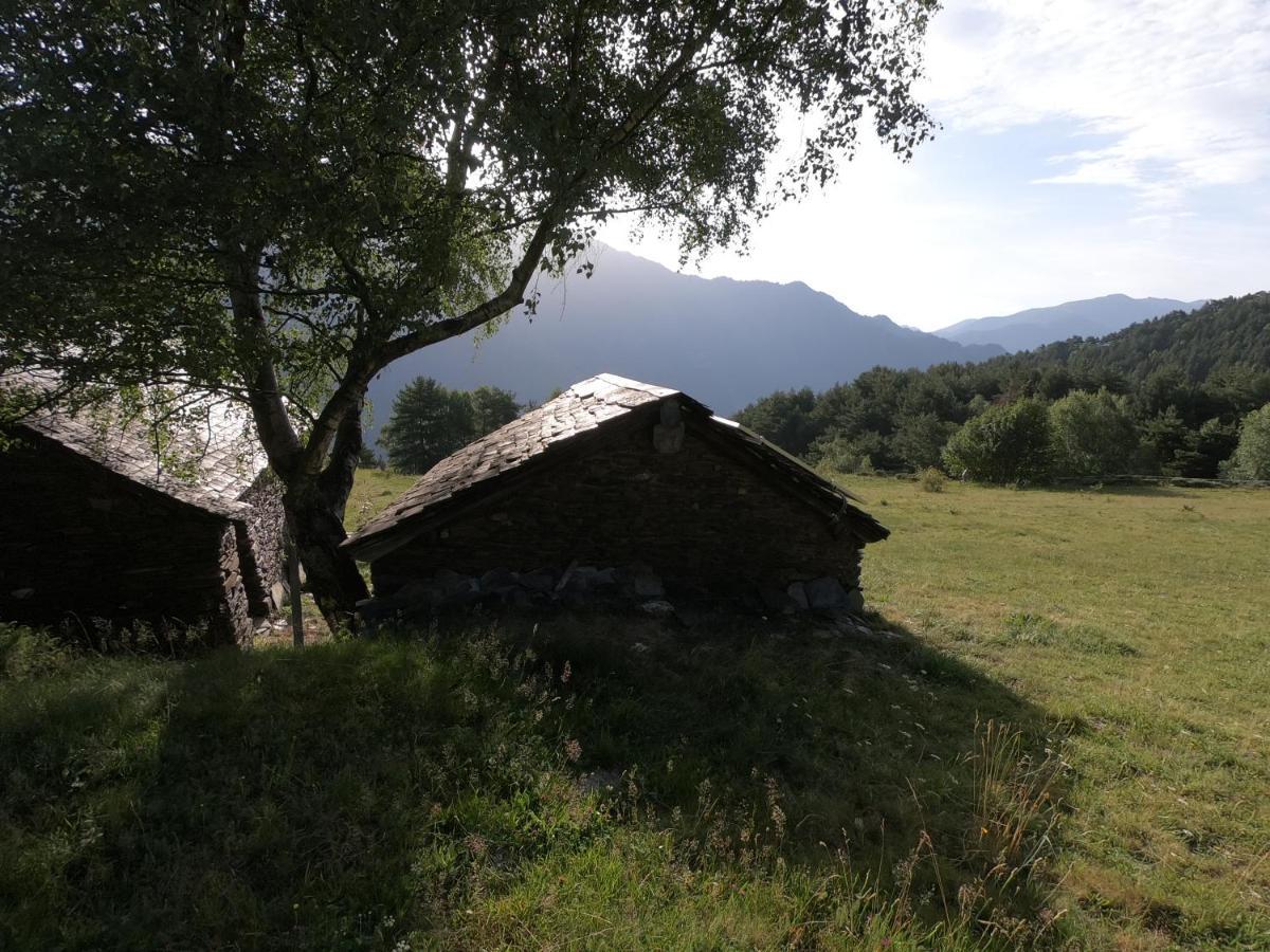 Bordes Pirineu, Costuix Hotel Areu Eksteriør billede