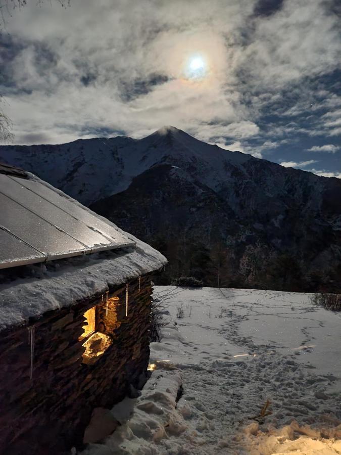 Bordes Pirineu, Costuix Hotel Areu Eksteriør billede